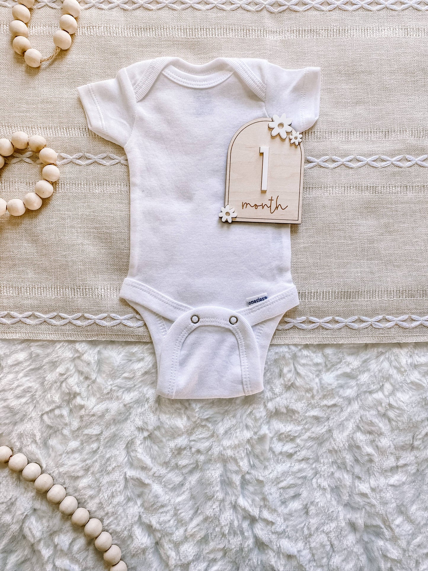 Wooden Monthly Milestone Set - Daisy: 12 Months + Hello World (13 pc) / Ivory