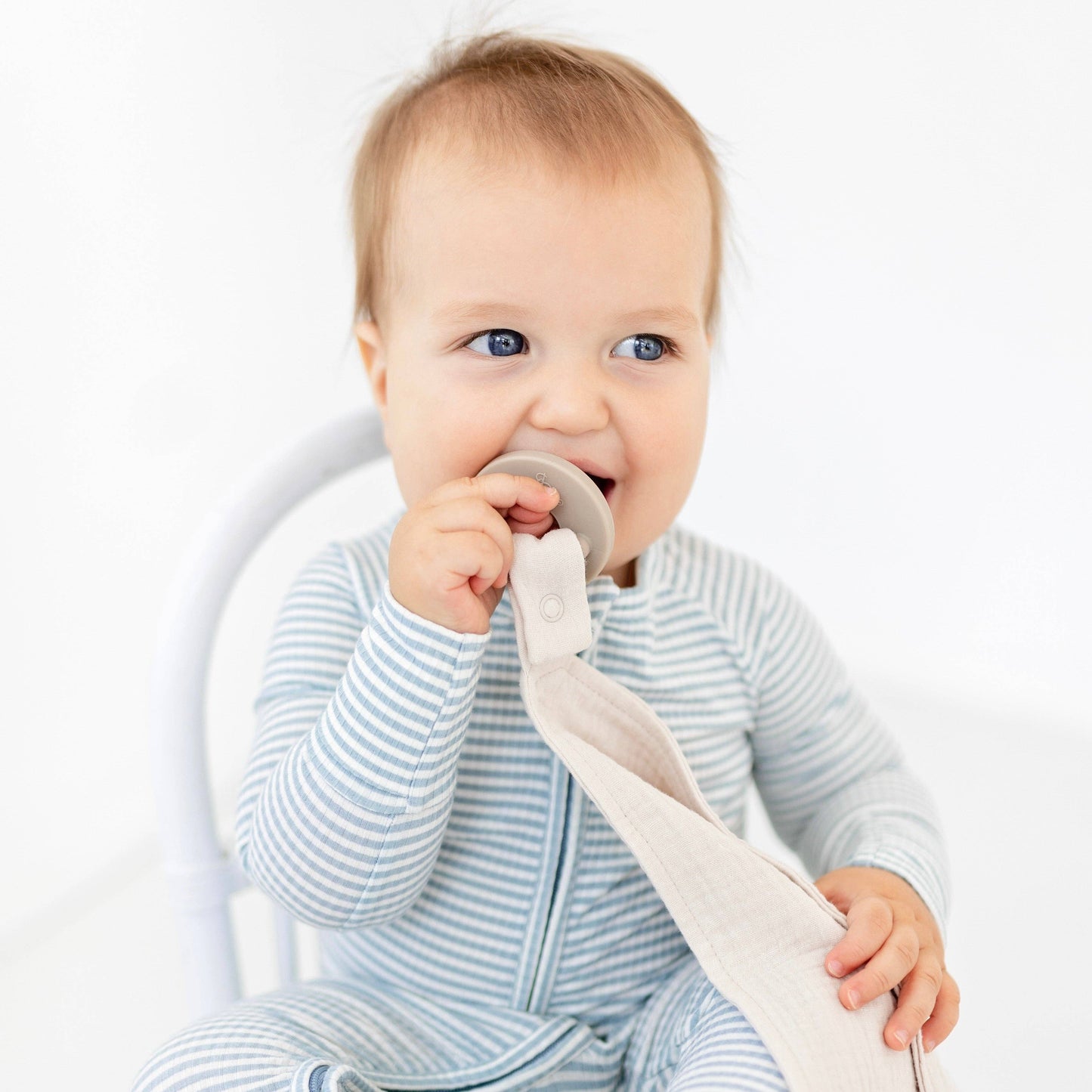 Cutie Lovey (Muslin Lovey): Ruffle Peachy