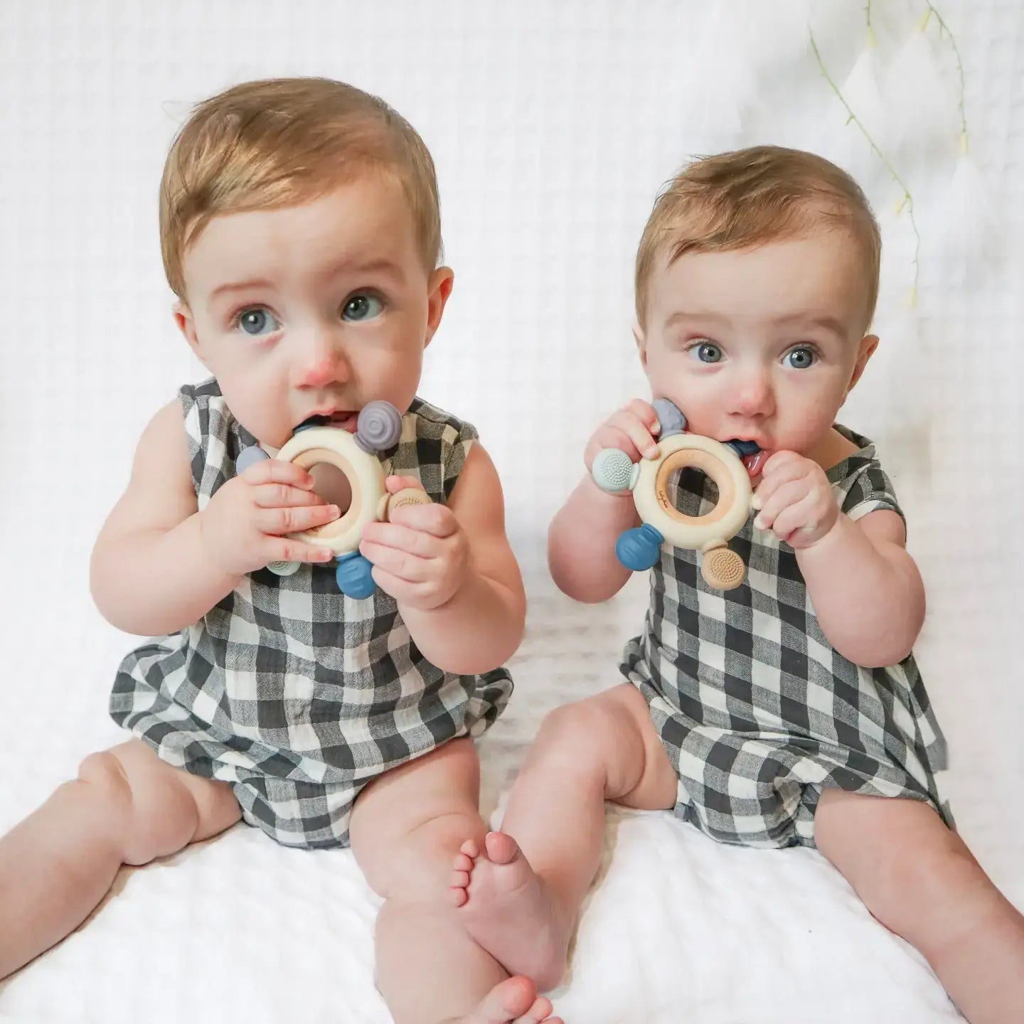 Teether Ring - Blue Tones: Artic Blue Tones