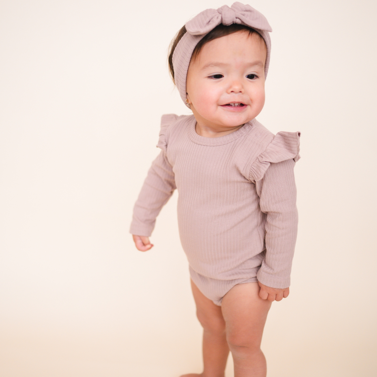 Organic Ribbed Cotton Knot Bow: 6-12M