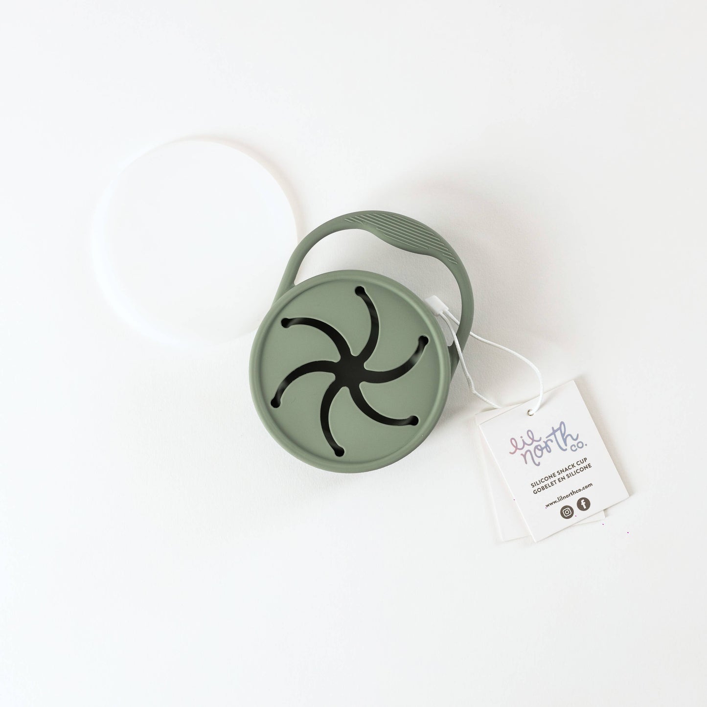 Lidded Silicone Snack Cup