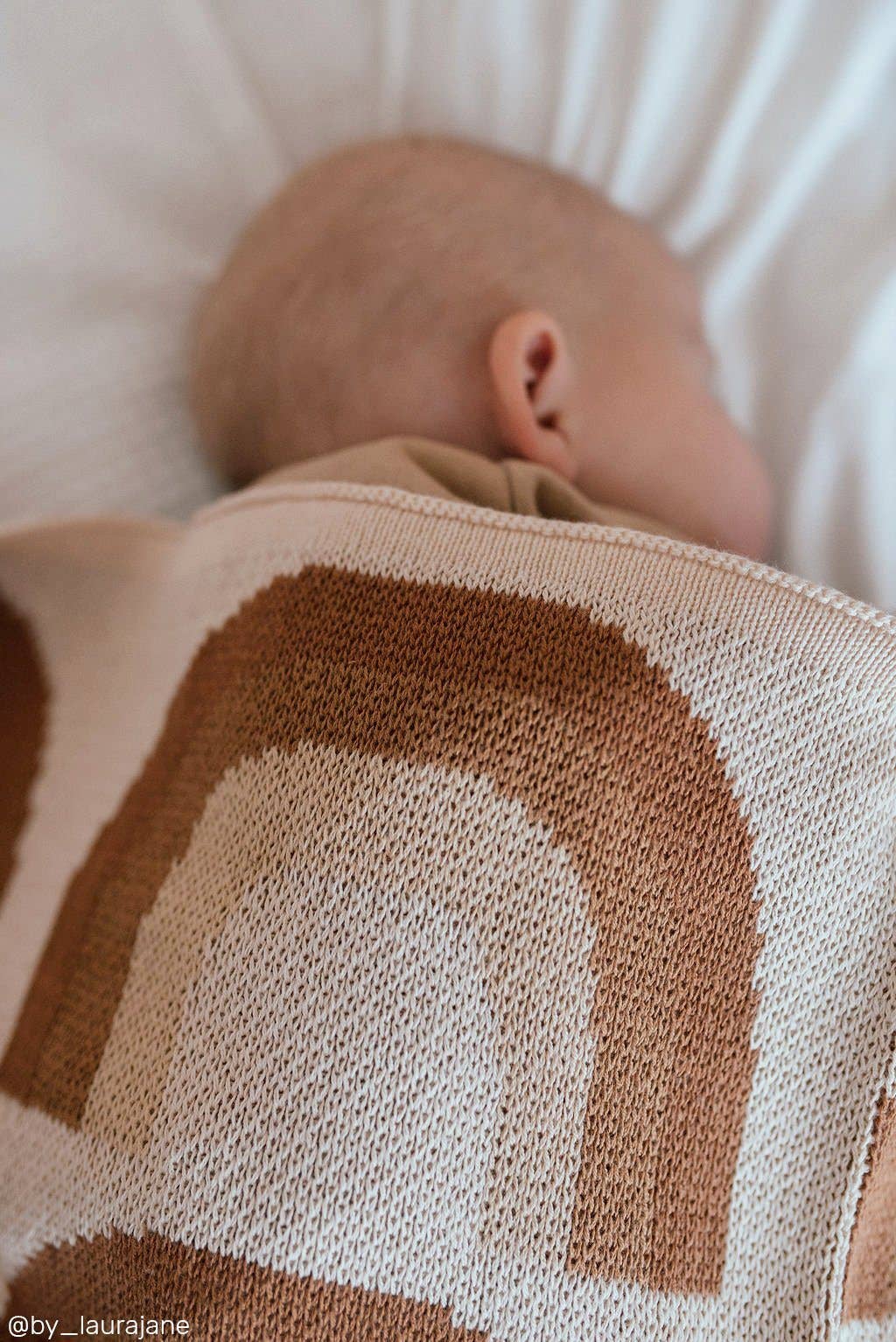 Organic Cotton Knitted Blanket: Bloom