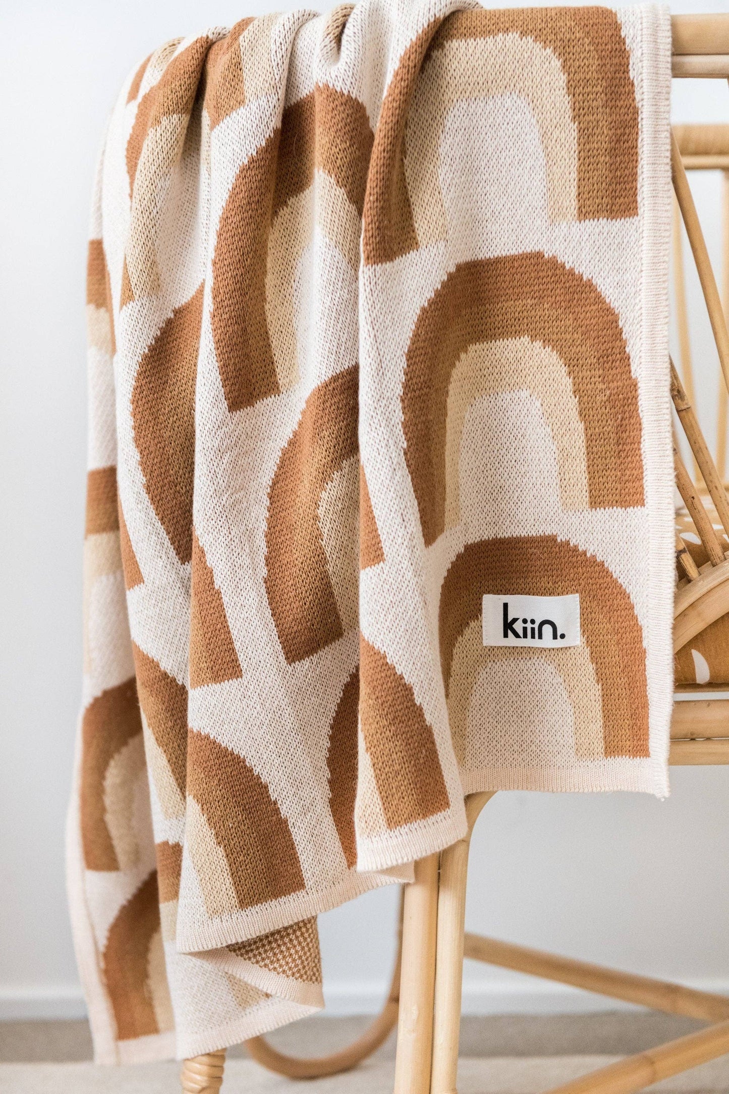 Organic Cotton Knitted Blanket: Bloom