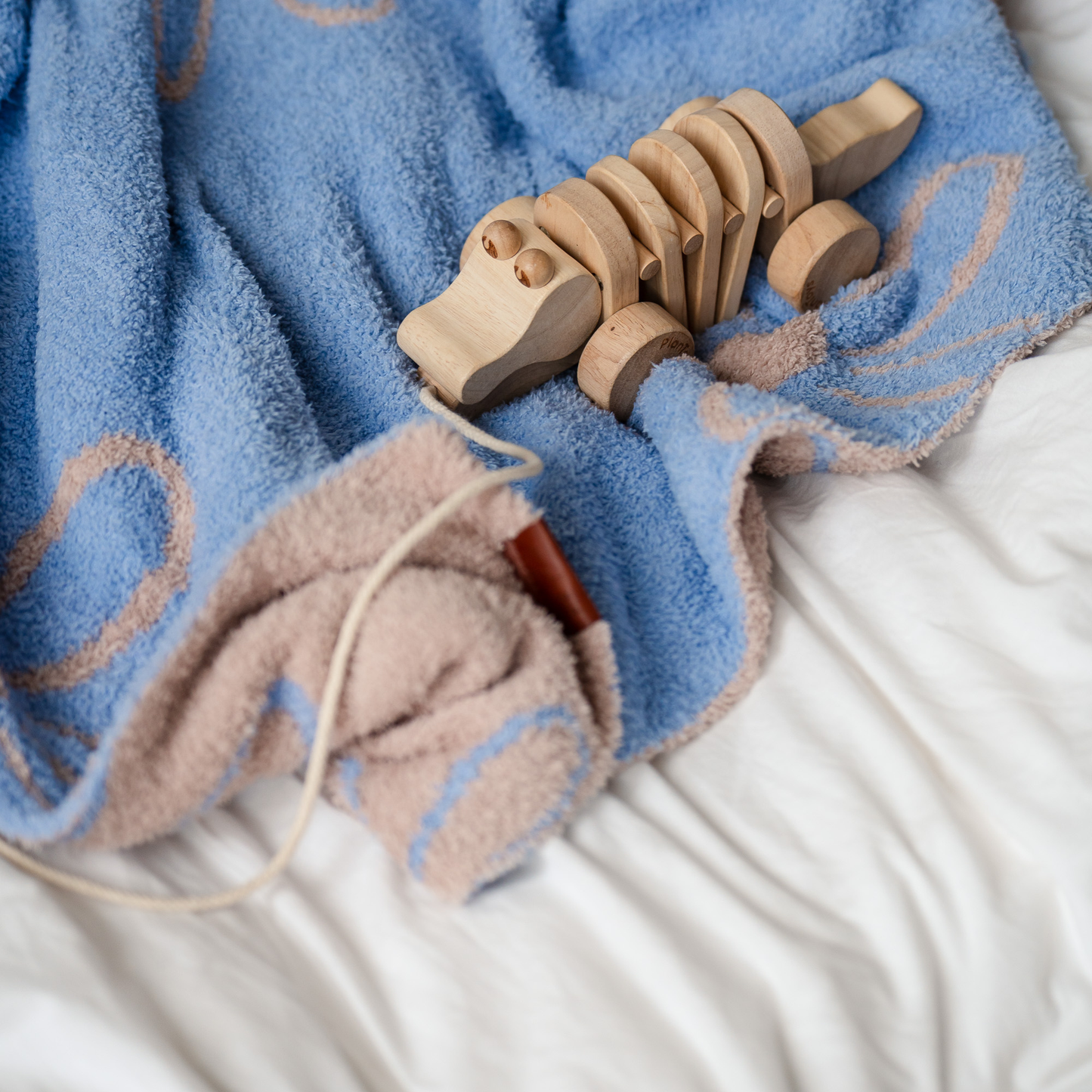 Plush Toddler Blankets | 30" x 40": Plush - Caramel Smiles