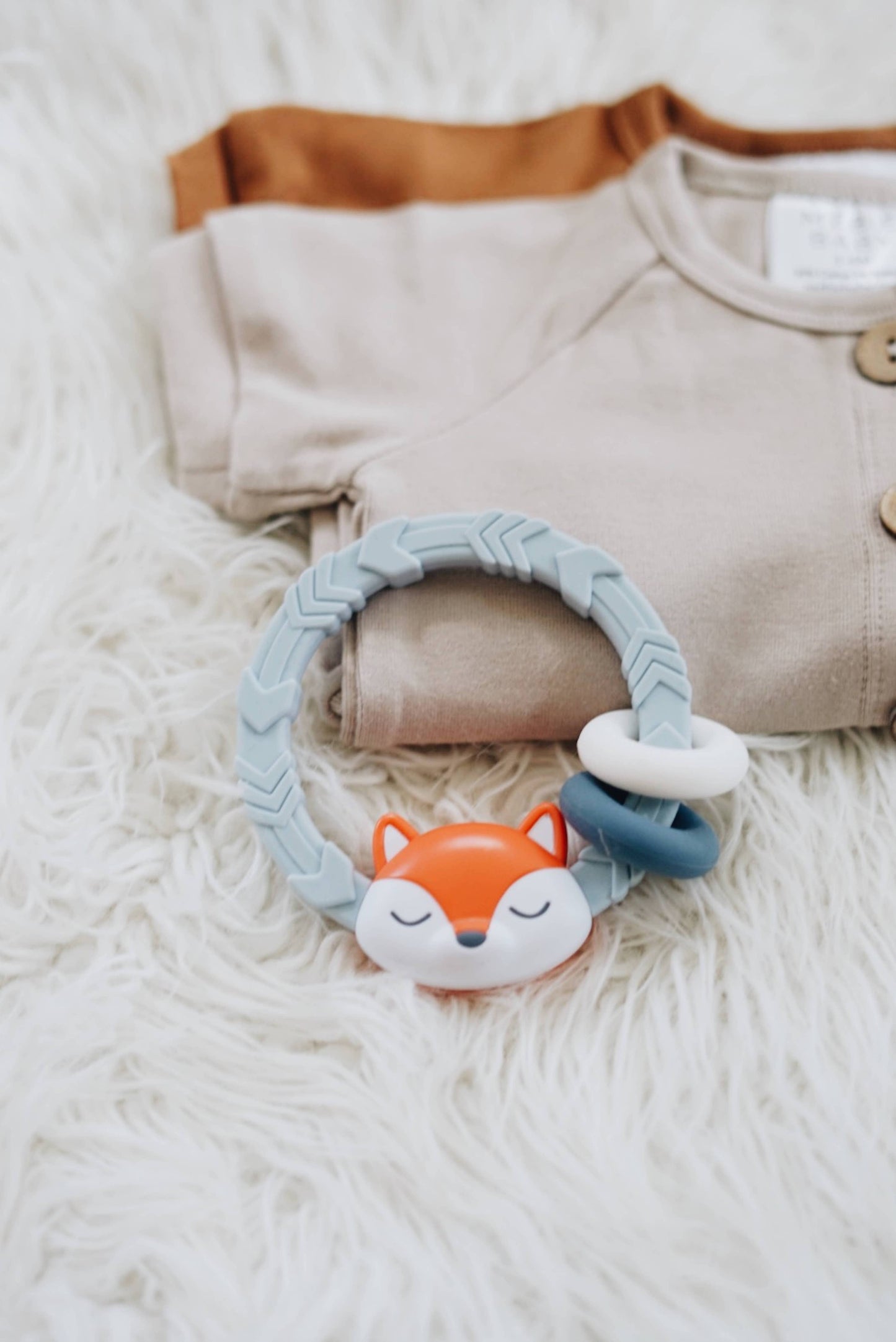 *New* Ritzy Rattle™ Silicone Teether Rattles: Highland Cow