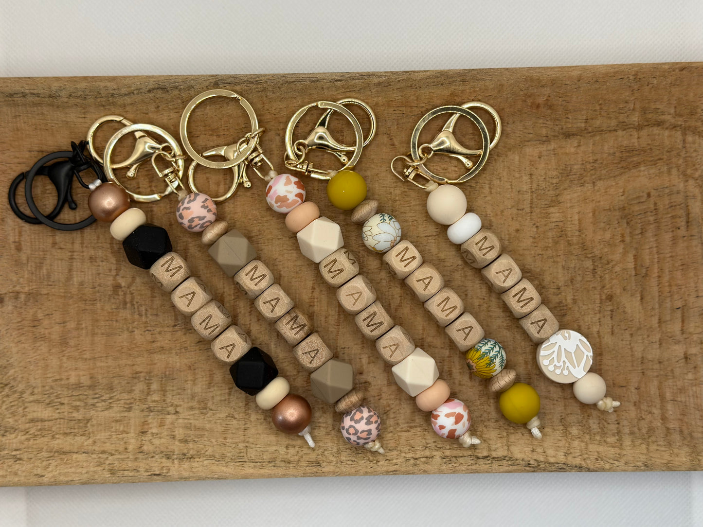 Mama Keychain