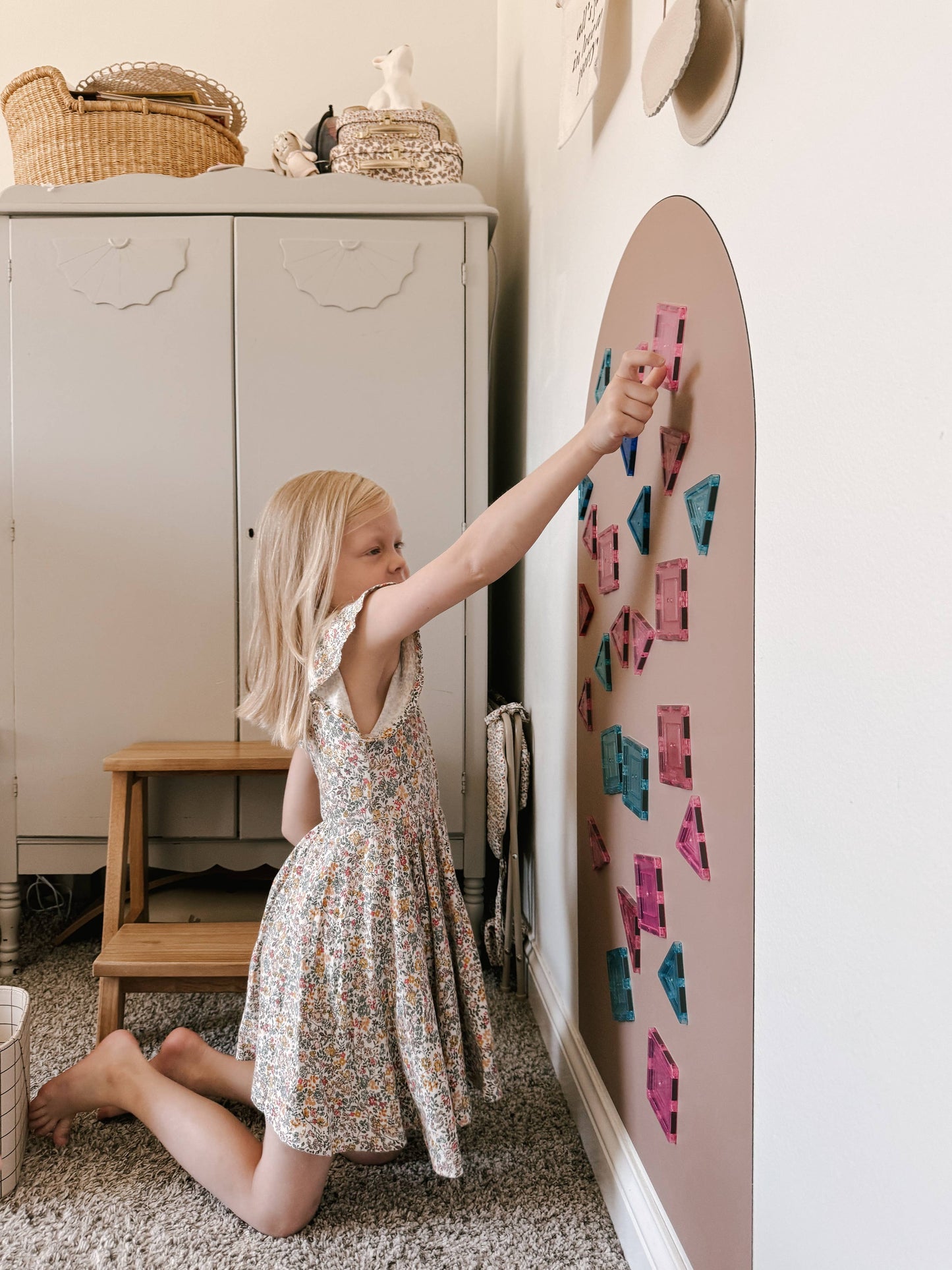 Magic Playwall - Arch Magnetic Art Wall Decal for Kids: Blush