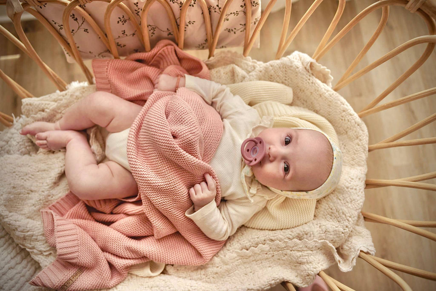 100% Organic Luxury Cotton Swaddle Receiving Baby Blanket: Mocha