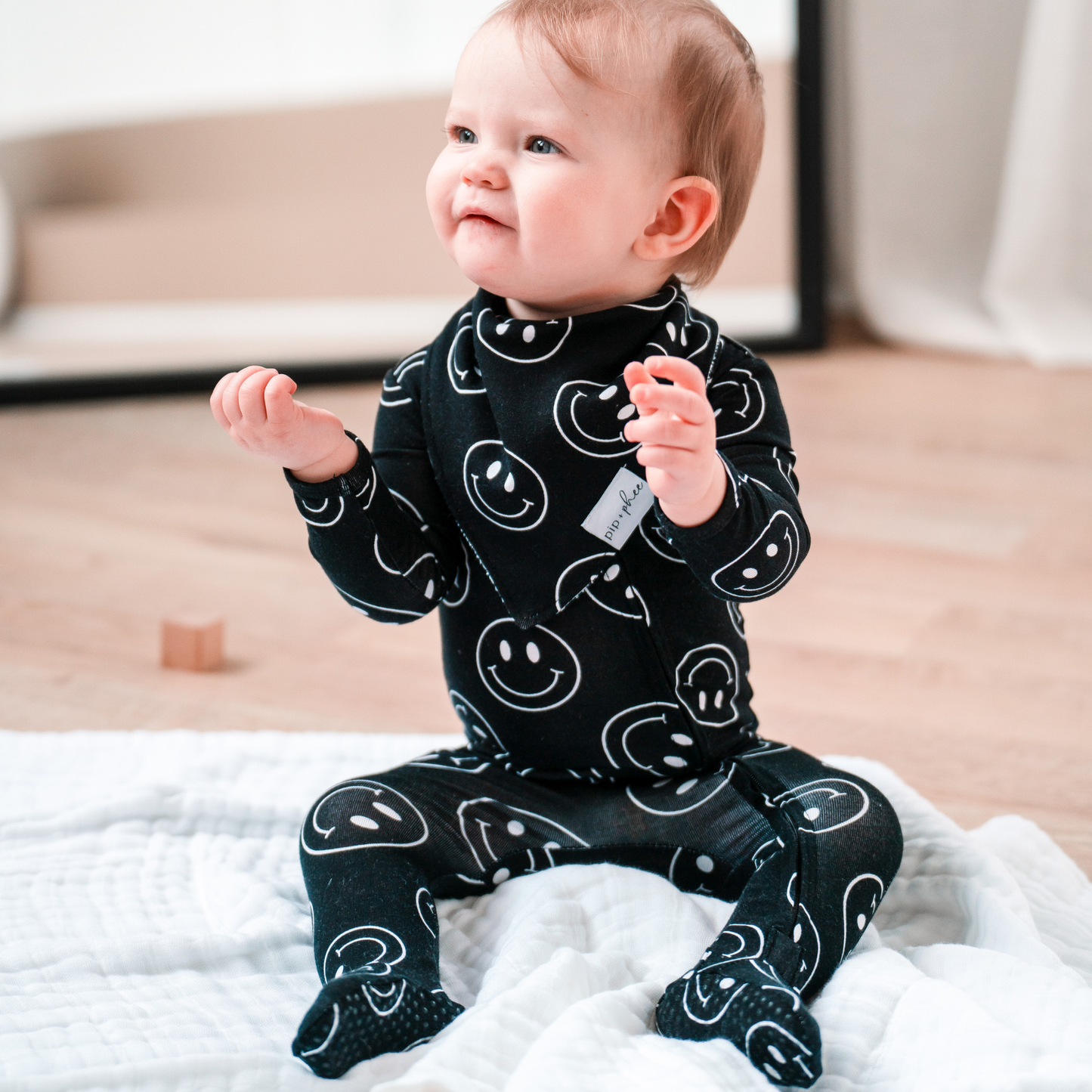 Bamboo Footed Sleepers | Prints: 3-6M / Cheetah