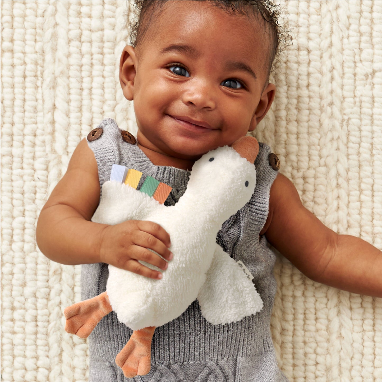 *NEW* Itzy Huggable™