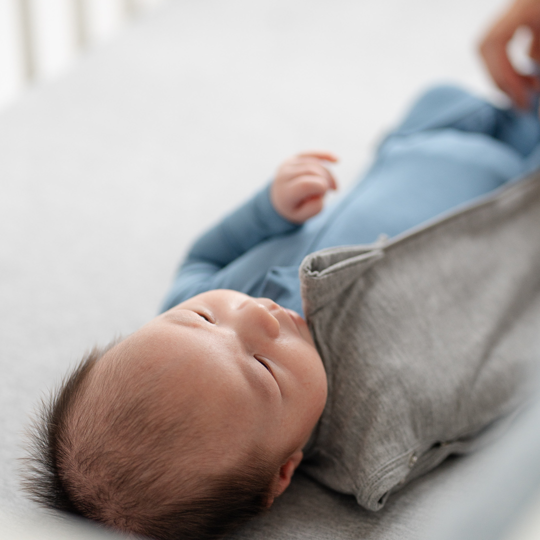 Sleep Bag Swaddles: Black Hearts