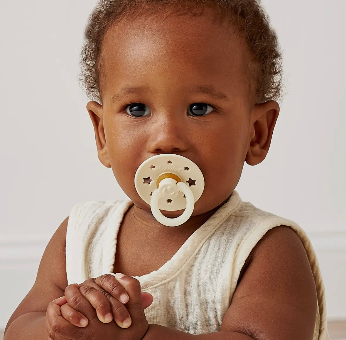 *New* Itzy Soother™ Natural Rubber Paci Sets: Glow 6-18 M
