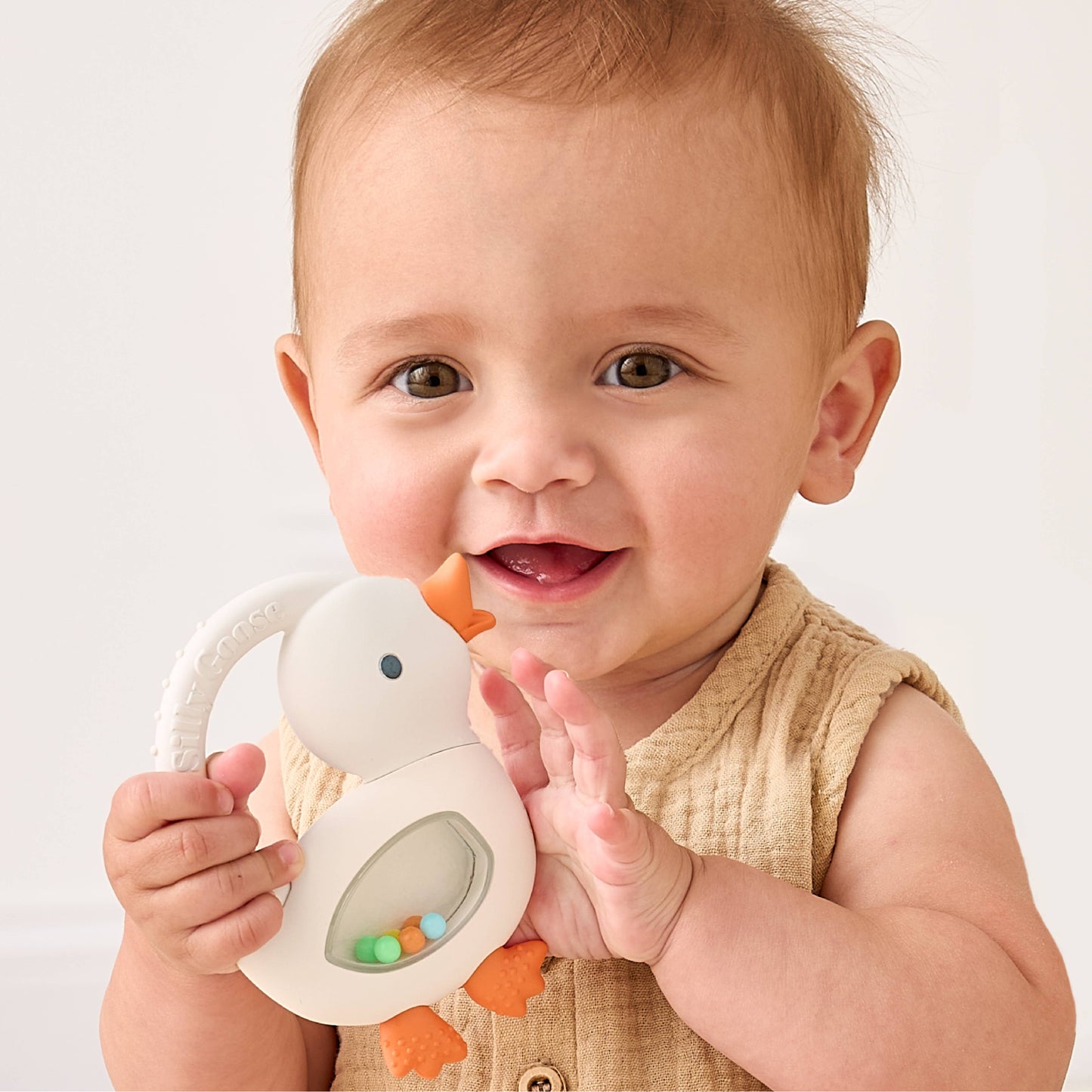 *NEW* Bitzy Shake™ - Silicone Teether with Rattle: Goose