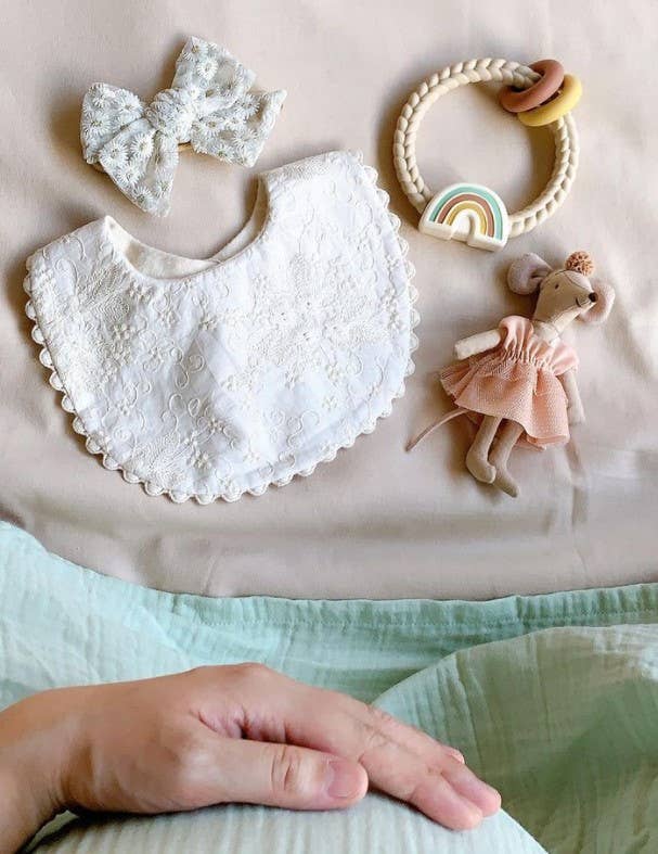 *New* Ritzy Rattle™ Silicone Teether Rattles: Highland Cow