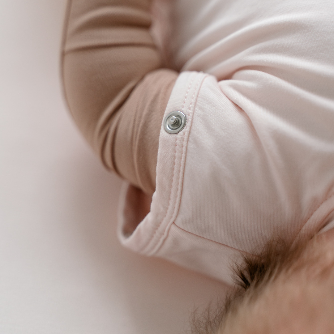 Sleep Bag Swaddles: Night Black