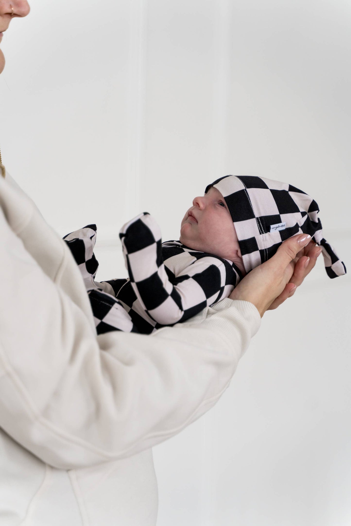 Bamboo Footed Sleeper | Black Checkered