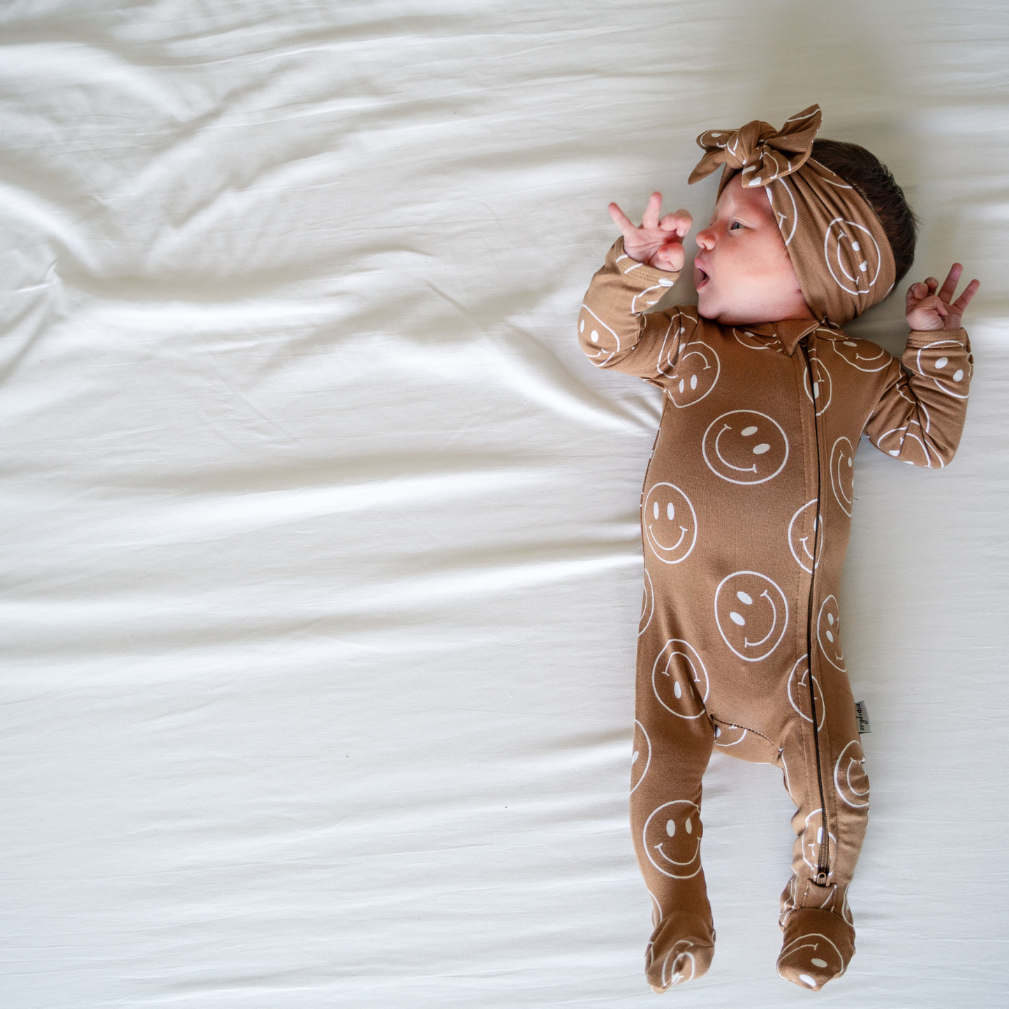 Bamboo Footed Sleepers | Prints: Boho Daisies / 6-9M