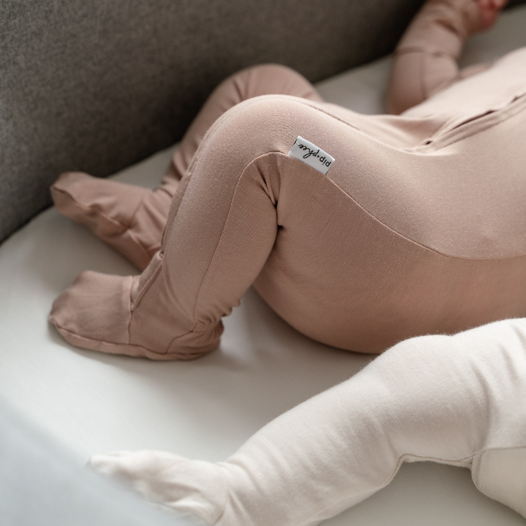 Bamboo Footed Sleepers | Night Black
