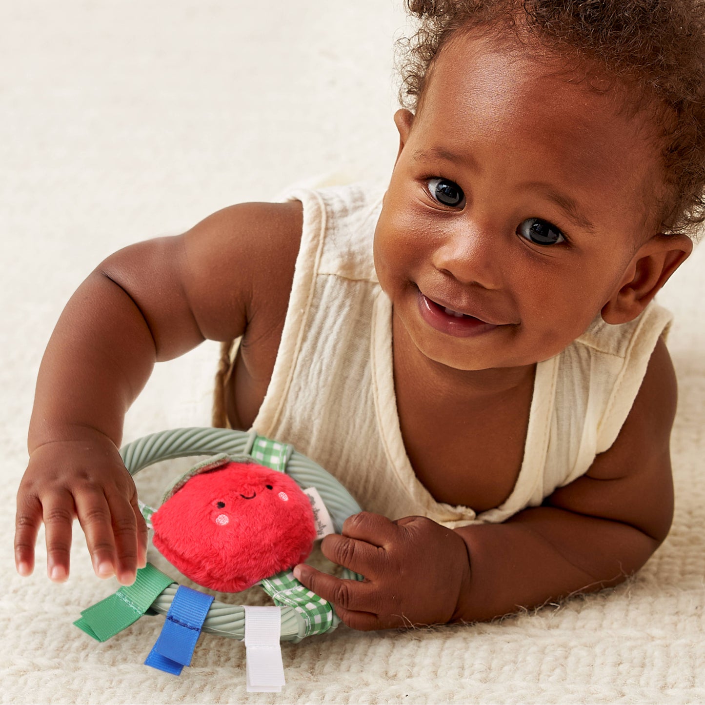 *NEW* Itzy Ring Pal™ - Teething Ring with Plush Character: Pink Kitty